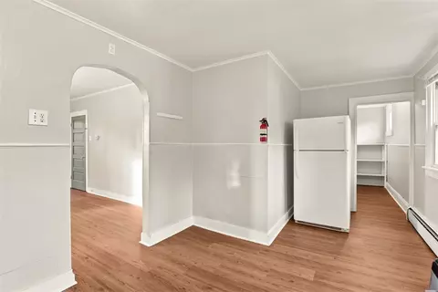 Entry Way - 136 Ormsby Ave, Pittsburgh, PA 15210 photo 2 of 4