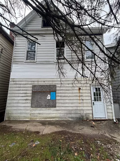 86 Lafferty Ave, Pittsburgh, PA 15210