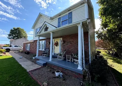 1855 Droz Ave, Ambridge, PA 15003