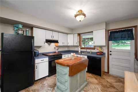 Kitchen - 743 Spring St, Harmony, PA 16037 photo 1 of 1