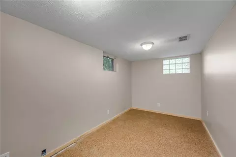 Bedroom - 743 Spring St, Harmony, PA 16037 photo 4 of 4