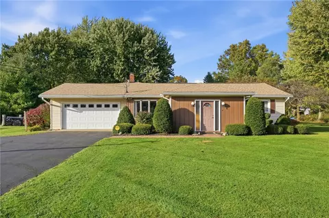 117 Seneca Way, New Castle, PA 16102