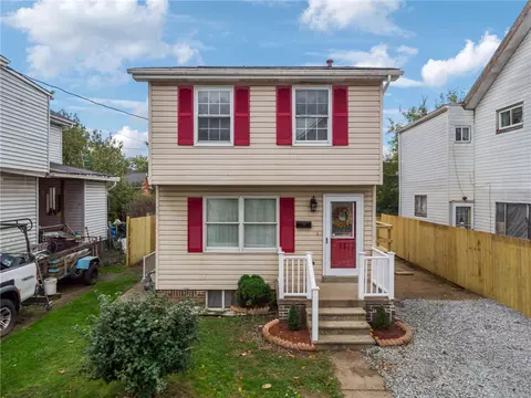214 S Prospect St, Connellsville, PA 15425
