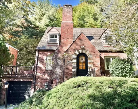 734 Shady Ln, Pittsburgh, PA 15228