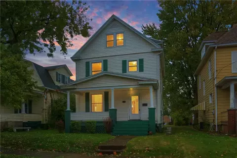 936 Adams St, New Castle, PA 16101