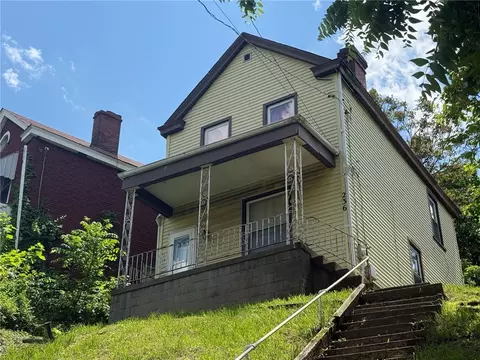 236 Johnston Ave, Pittsburgh, PA 15207