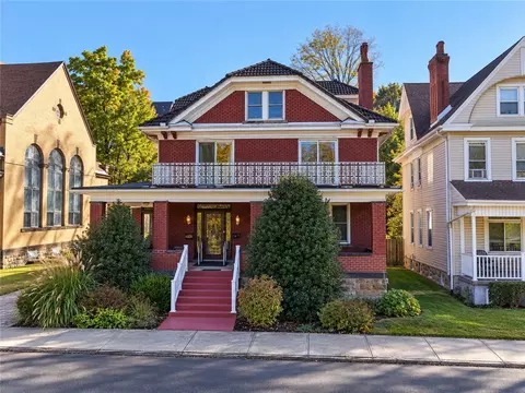 222 Church St, Turtle Creek, PA 15145