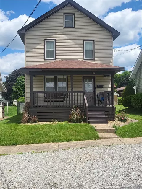 82 Harrison St, Homer City, PA 15748