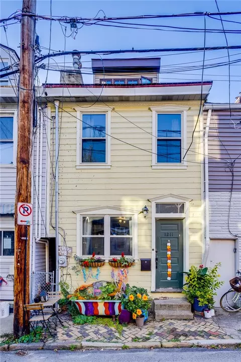 1211 Veto St, Pittsburgh, PA 15212