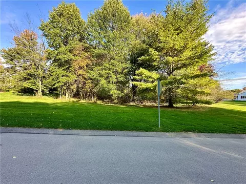 lot1 Haven Point Dr, New Castle, PA 16105