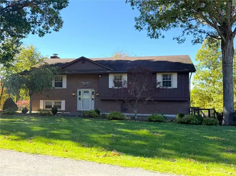 152 Hermitage Cir, Ligonier, PA 15658