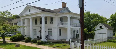 101 N Washington St, Masontown, PA 15461