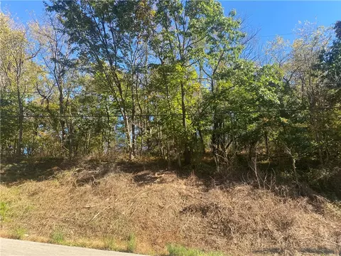 0 Harriet St, Jeannette, PA 15644