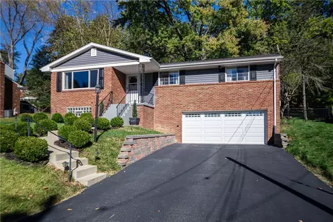2504 Autumnwood Dr, Glenshaw, PA 15116
