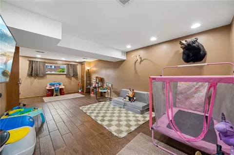 Other - 122 Manchester, Irwin, PA 15642 photo 5 of 10