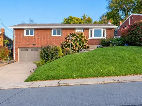 921 Shadycrest Rd, Pittsburgh, PA 15216