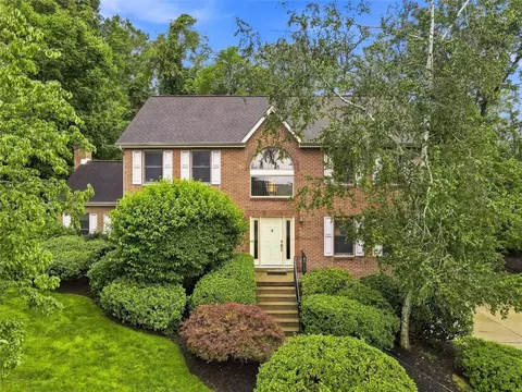 110 Olde Saxony Trl, Cheswick, PA 15024