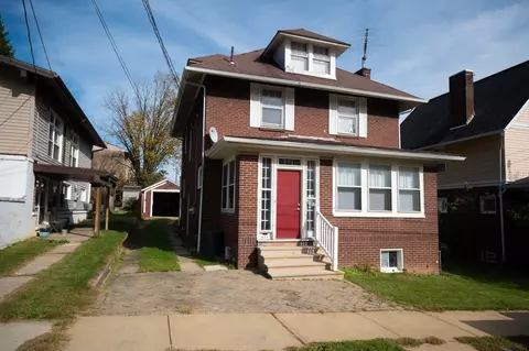 423 Center, Greensburg, PA 15601