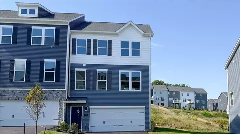 757 Olivia St, Pittsburgh, PA 15205
