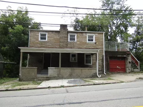 1526 Nobles Ln, Pittsburgh, PA 15210