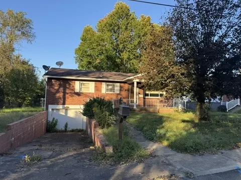 922 Anne Ave, Charleroi, PA 15022