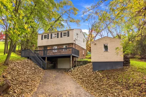 1362 Groveton St, Pittsburgh, PA 15234
