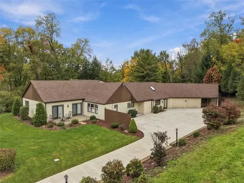 2350 Morrow, Pittsburgh, PA 15241