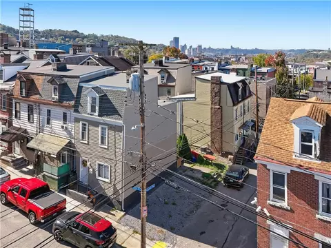 300 38th St, Pittsburgh, PA 15201