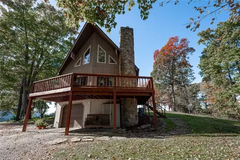 366 Little Rock Rd, Kittanning, PA 16201