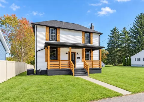 312 E Georgia Ave, Connellsville, PA 15425