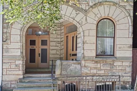 1241 Resaca Pl, Pittsburgh, PA 15212