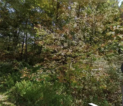 357 Browns Hill Rd, Valencia, PA 16059