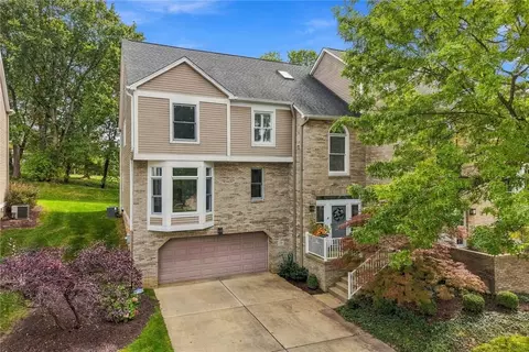229 Cypress Knoll Dr, Sewickley, PA 15143