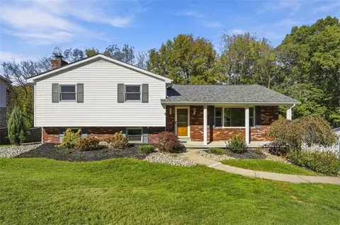 317 Laddie Dr, Washington, PA 15301