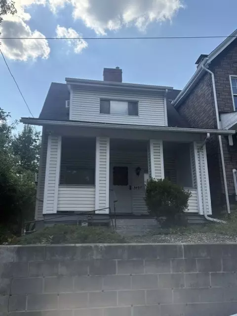 3437 Sipe St, Pittsburgh, PA 15212