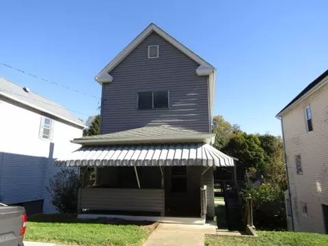 700 Sellers Ave, Jeannette, PA 15644