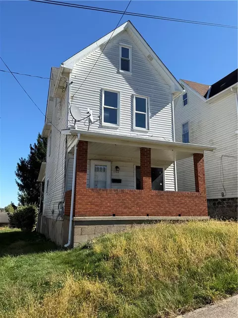 1144 Dennis Ave, Monessen, PA 15062