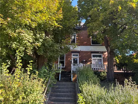 306 Broadway Ave, Mckees Rocks, PA 15136
