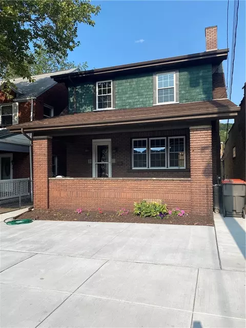 2312 7th Ave, Beaver Falls, PA 15010
