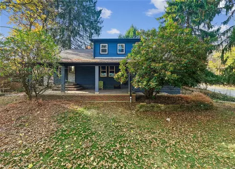 345 Garvin Rd, Finleyville, PA 15332