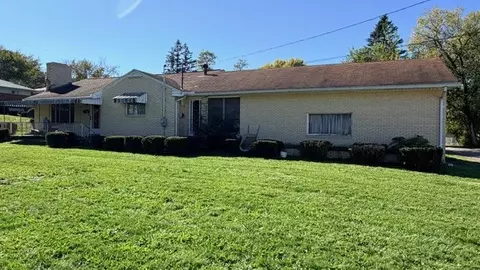 2020 Wood St, Aliquippa, PA 15001