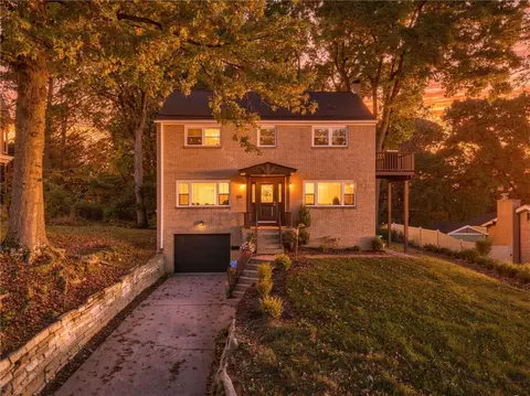 130 S Grandview Ave, Pittsburgh, PA 15205