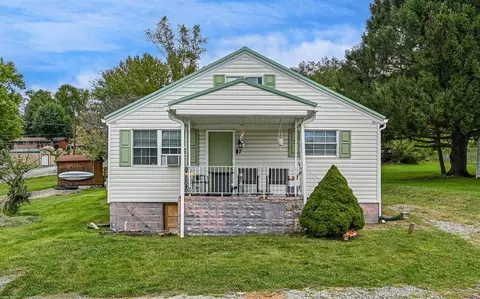 7 Leyda, Charleroi, PA 15022