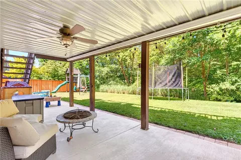 Exterior - 7020 Franklin Rd, Seven Fields, PA 16046 photo 3 of 8