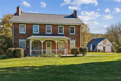 482 Independence Rd, Aliquippa, PA 15001