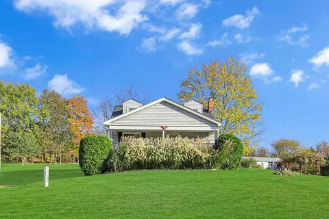 551 Old Blackhawk Rd, Beaver Falls, PA 15010