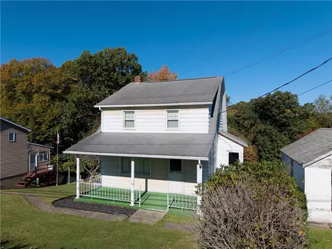 3207 Heights Rd, Aliquippa, PA 15001