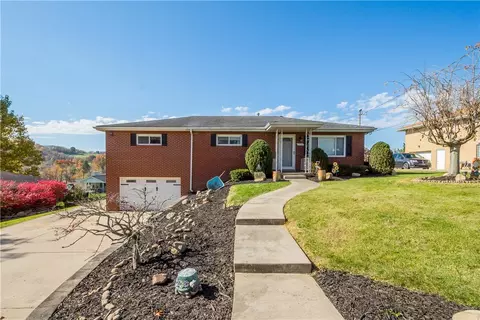 121 Paul St, Washington, PA 15301
