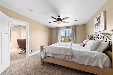 Bedroom - 100 Meadow Ct, Irwin, PA 15642 photo 2 of 6