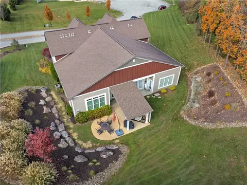 Exterior - 100 Meadow Ct, Irwin, PA 15642 photo 3 of 5